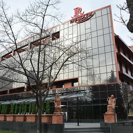 Hotel Presidivm Palace Lovecs Kültér fotó