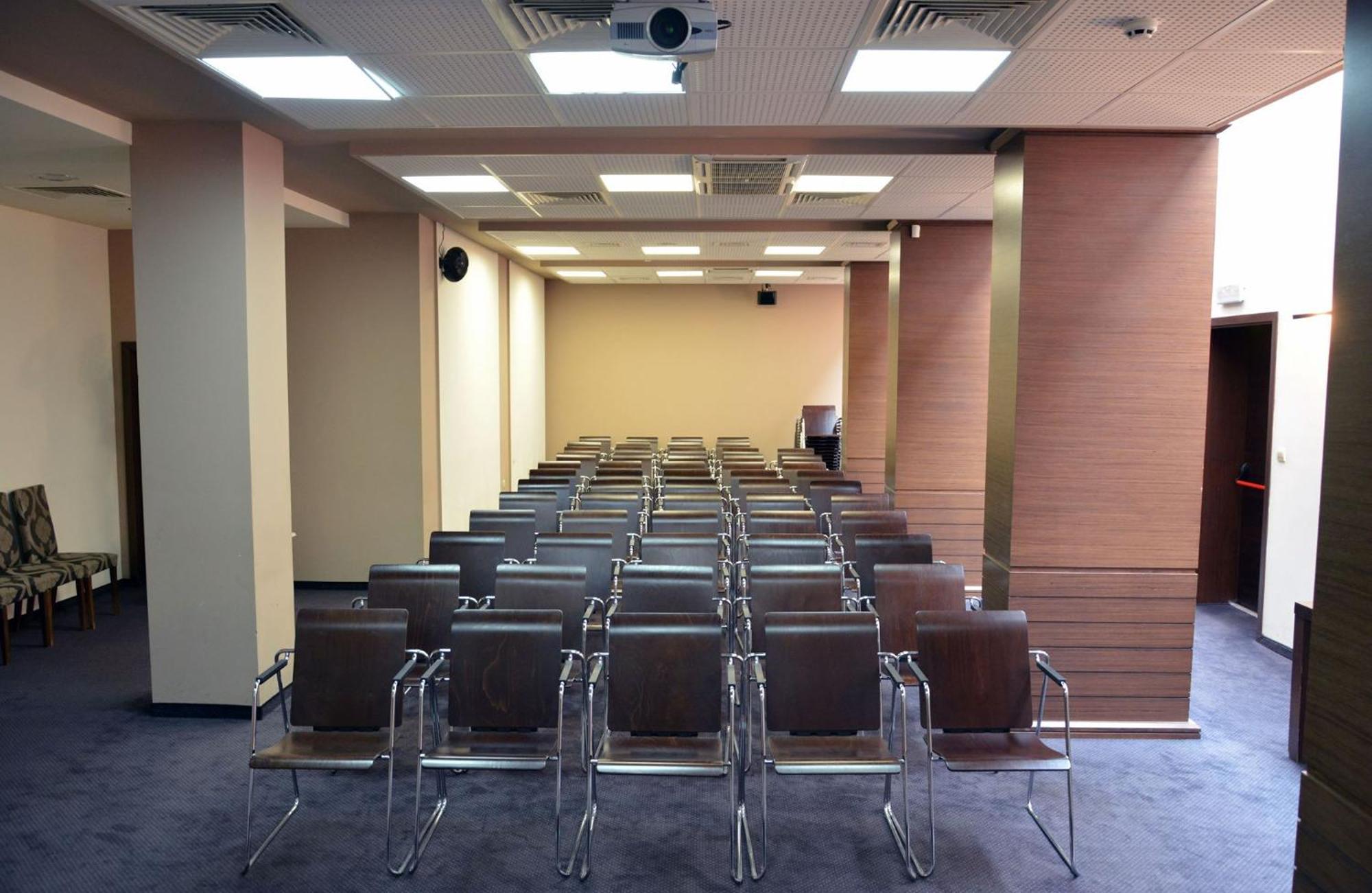 Hotel Presidivm Palace Lovecs Kültér fotó