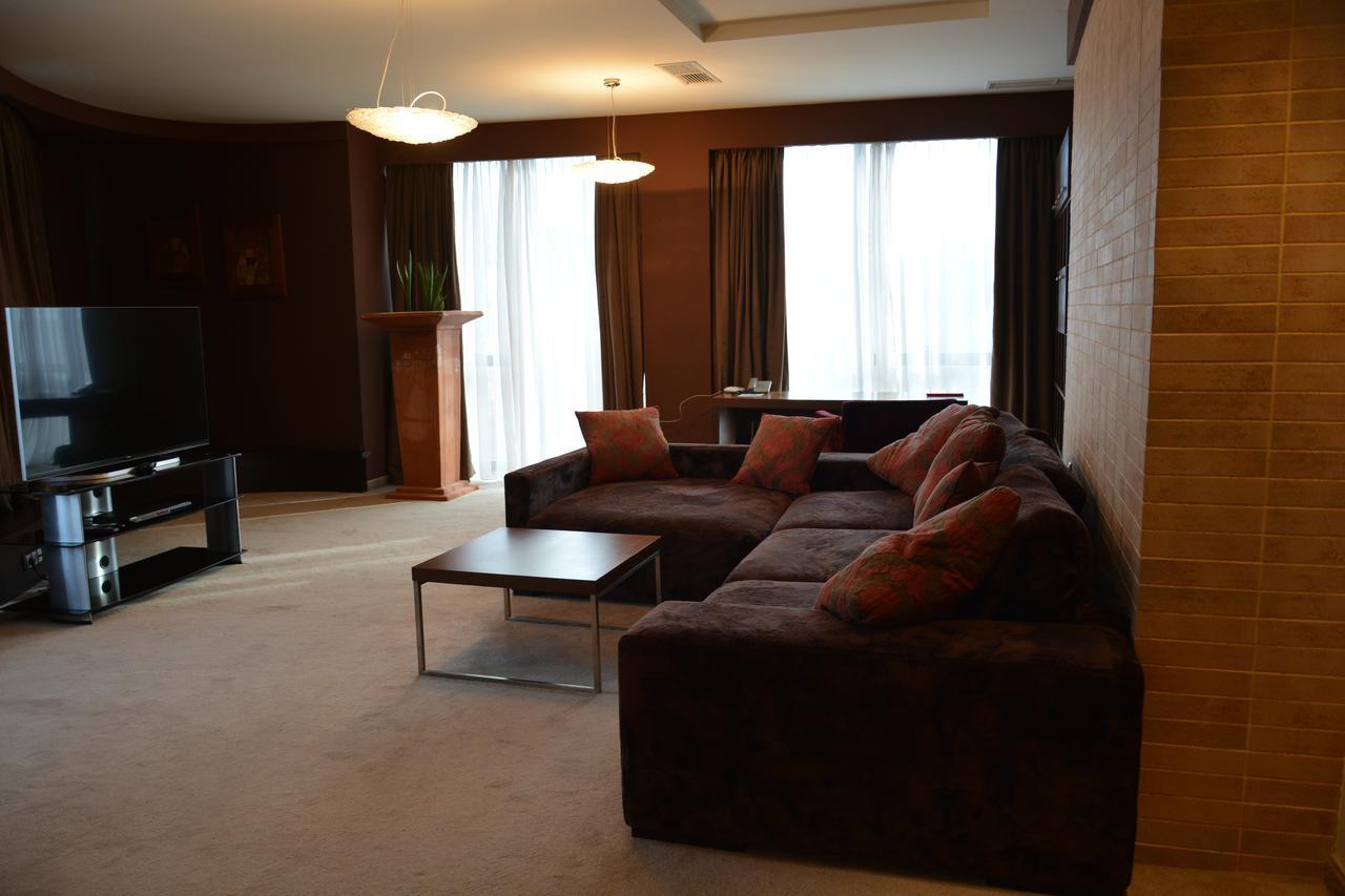 Hotel Presidivm Palace Lovecs Kültér fotó